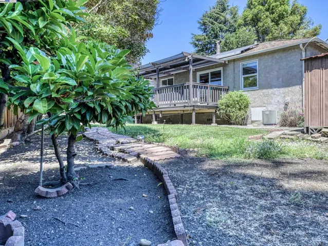 $789,000 | 16111 Berkshire Drive, San Leandro, CA 94578