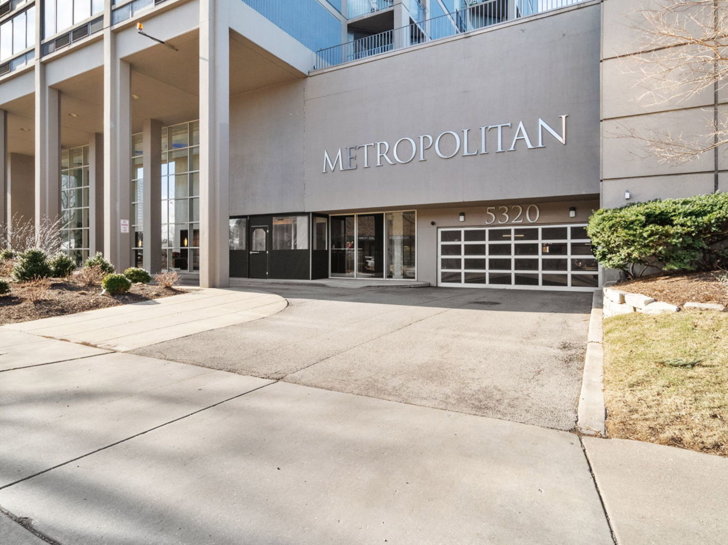 5320 North Sheridan Road, Unit E8 Chicago, IL 60640 - Photo 1 of 1
