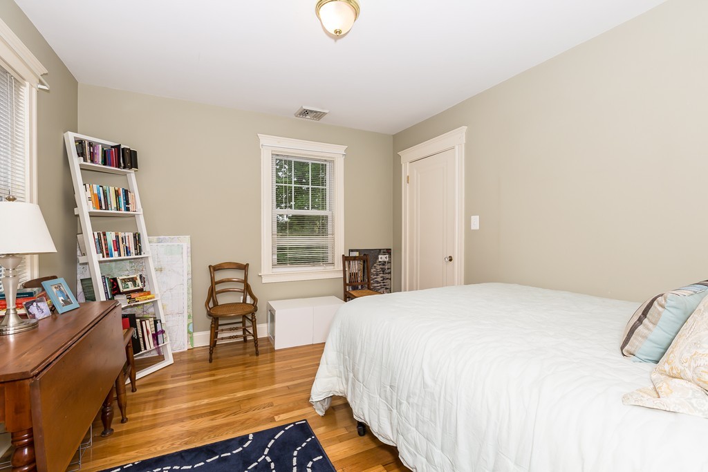 2 Barnes Road Newton, MA 02458 - Photo 13 of 22 Gallery Image 13