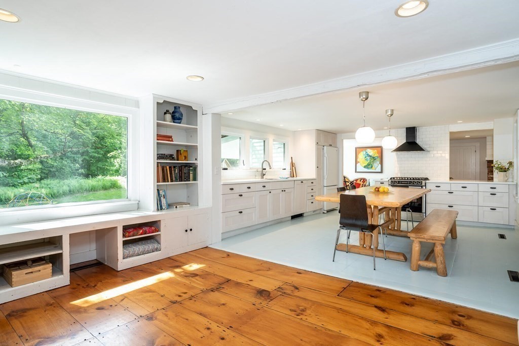 3 Chesterfield Road Williamsburg, MA 01096 - Photo 8 of 42 Gallery Image 8
