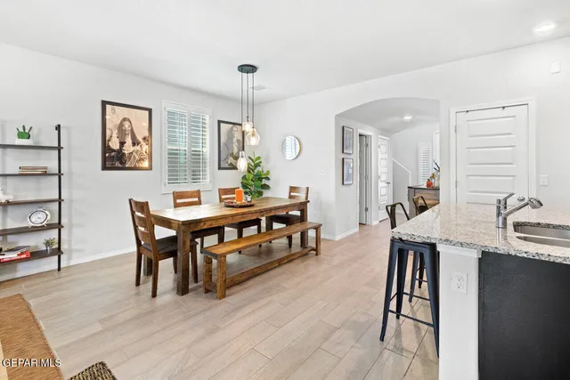 $309,900 | 3912 Desert Daze Place, El Paso, TX 79938