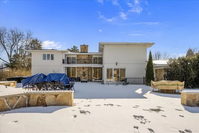 a view of outdoor space yard and patio