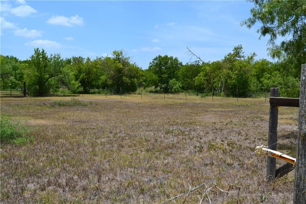 11248 Tom Sassman Road Austin, TX 78747 - Photo 17 of 24