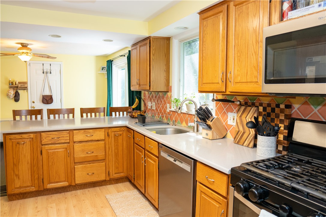 902 Copper Kettle Road Webster, NY 14580 - Photo 12 of 33 Gallery Image 12