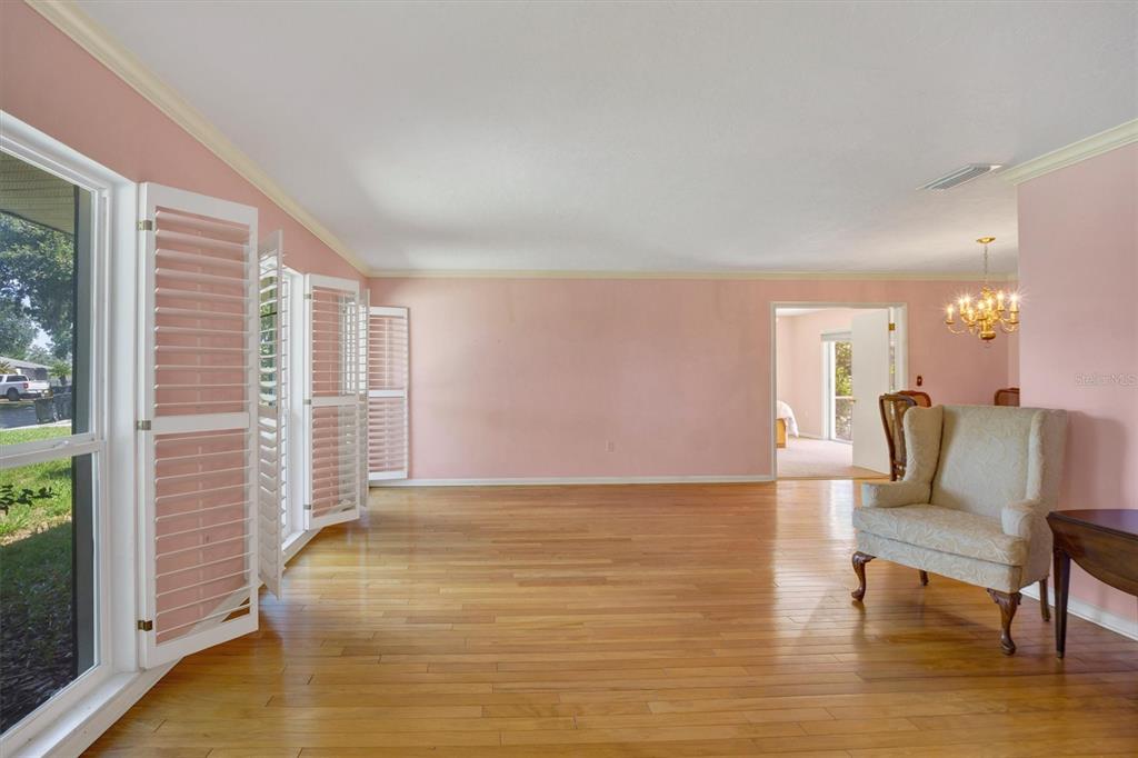 136 Lake Mariam Road Winter Haven, FL 33884 - Photo 8 of 55