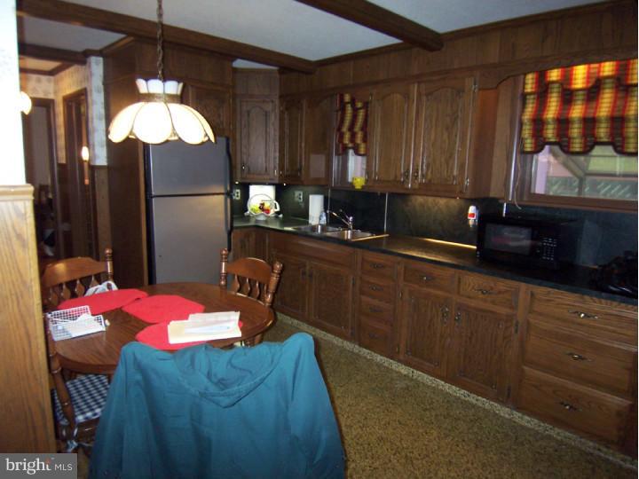 1604 Marsh Road Wilmington, DE 19803 - Photo 7 of 20 Gallery Image 7