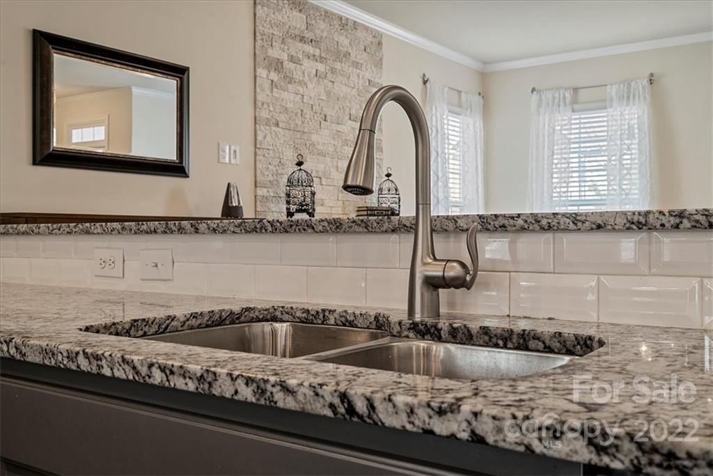 4036 Whittier Lane Tega Cay, SC 29708 - Photo 17 of 48 Gallery Image 17