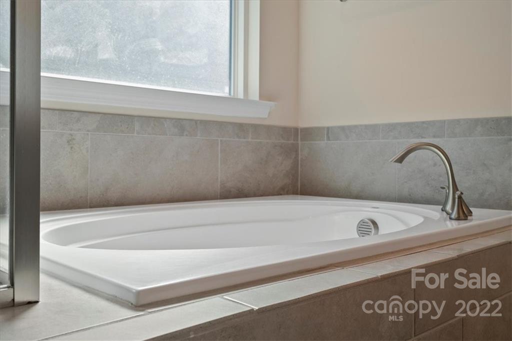 4036 Whittier Lane Tega Cay, SC 29708 - Photo 31 of 48 Gallery Image 31