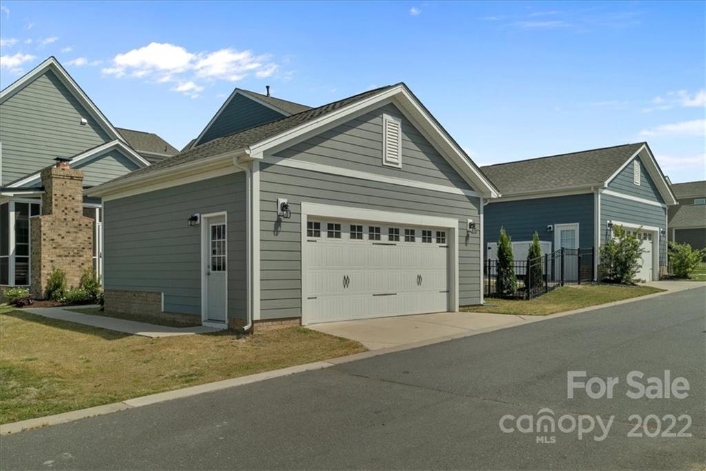 4036 Whittier Lane Tega Cay, SC 29708 - Photo 43 of 48 Gallery Image 43