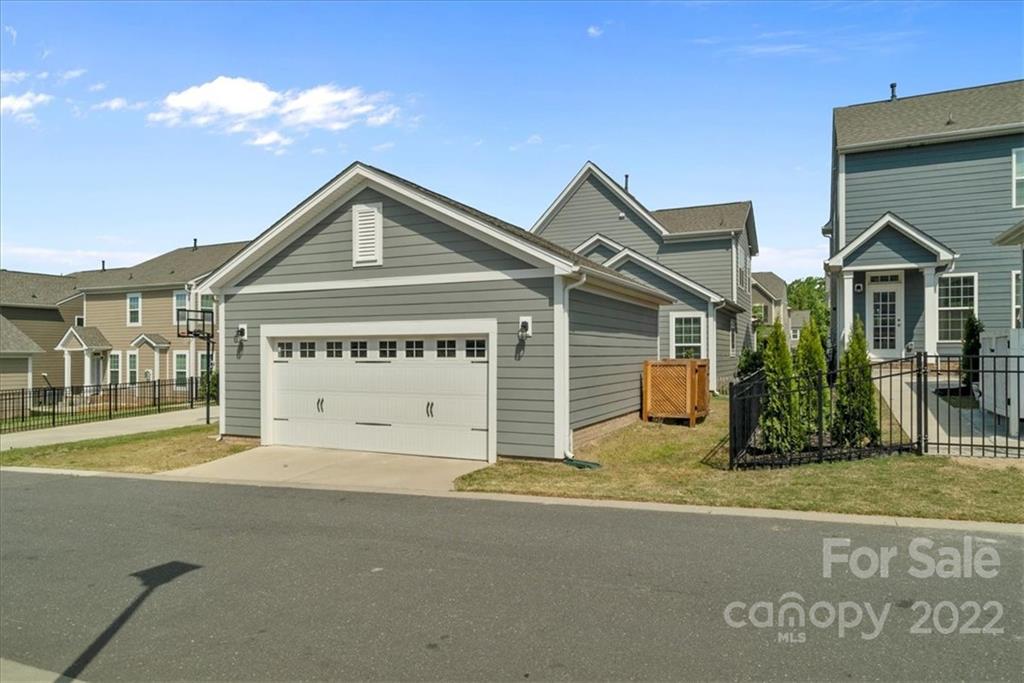 4036 Whittier Lane Tega Cay, SC 29708 - Photo 44 of 48 Gallery Image 44