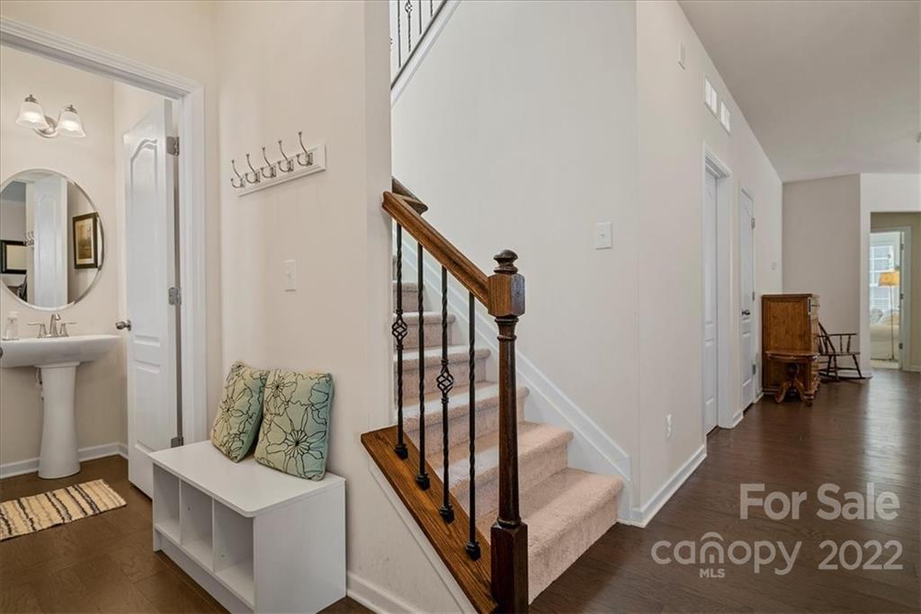 4036 Whittier Lane Tega Cay, SC 29708 - Photo 7 of 48 Gallery Image 7