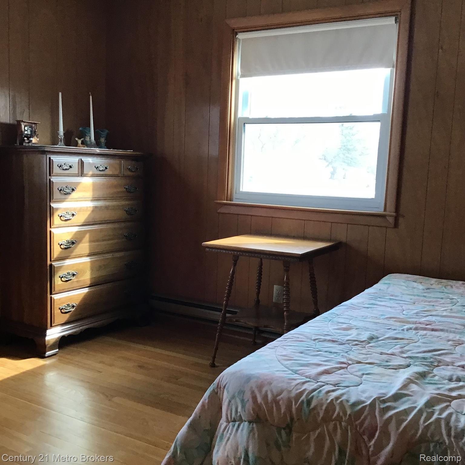 6103 Torrey Road Flint, MI 48507 - Photo 12 of 15 Gallery Image 12