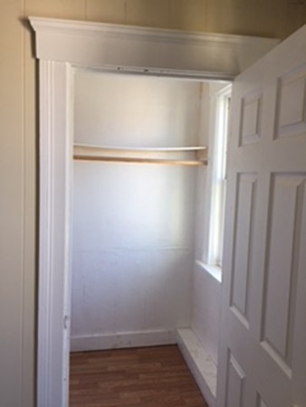 75 Esther Street Worcester, MA 01607 - Photo 7 of 26 Gallery Image 7