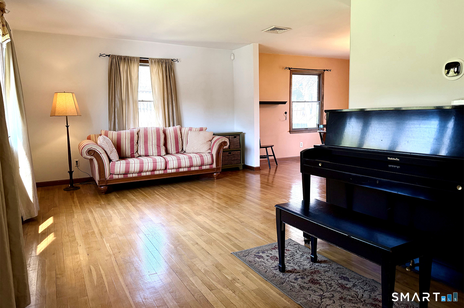 1822 Stratfield Road Fairfield, CT 06825 - Photo 10 of 20