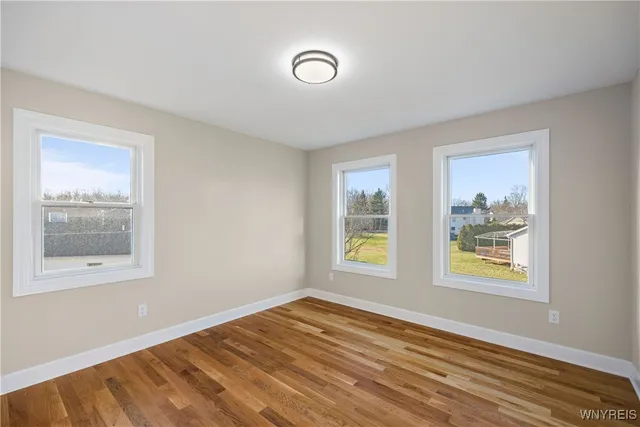 $549,900 | 4248 Scenic Drive, Lewiston, NY 14174