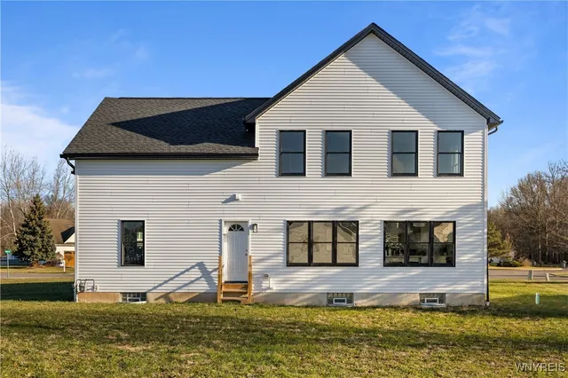 $549,900 | 4248 Scenic Drive, Lewiston, NY 14174