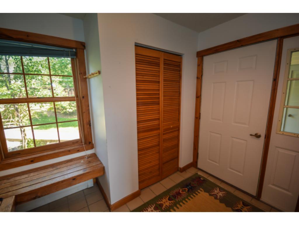 63 B Greenspring Road, Unit B West Dover, VT 05356 - Photo 15 of 19 Gallery Image 15