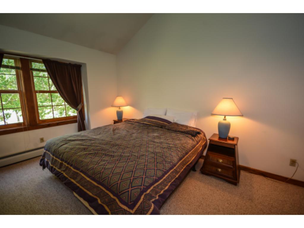 63 B Greenspring Road, Unit B West Dover, VT 05356 - Photo 10 of 19 Gallery Image 10