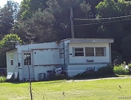 10330 Osmun Road Freedom, NY 14060 - Photo 3 of 37