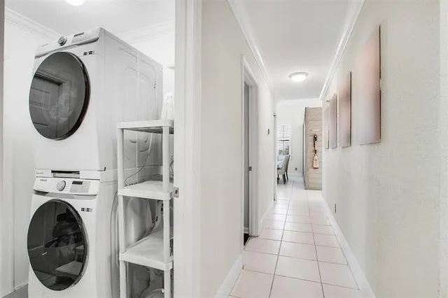 $5,200 | 10918 Northwest 56th Court, Coral Springs, FL 33076