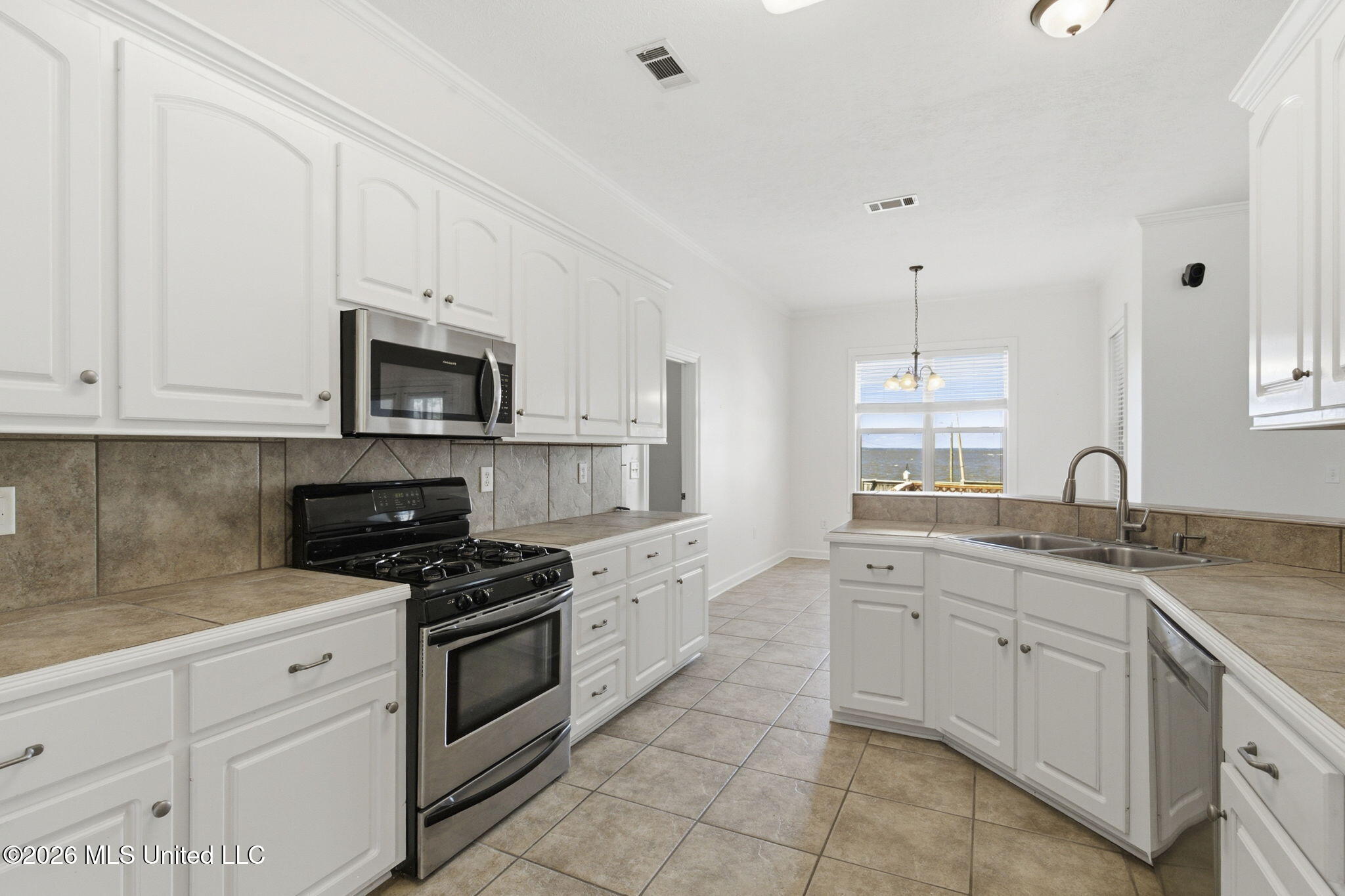 1408 Windrose Drive Brandon, MS 39047 - Photo 21 of 75 22-web-or-mls-1408 Windrose-22