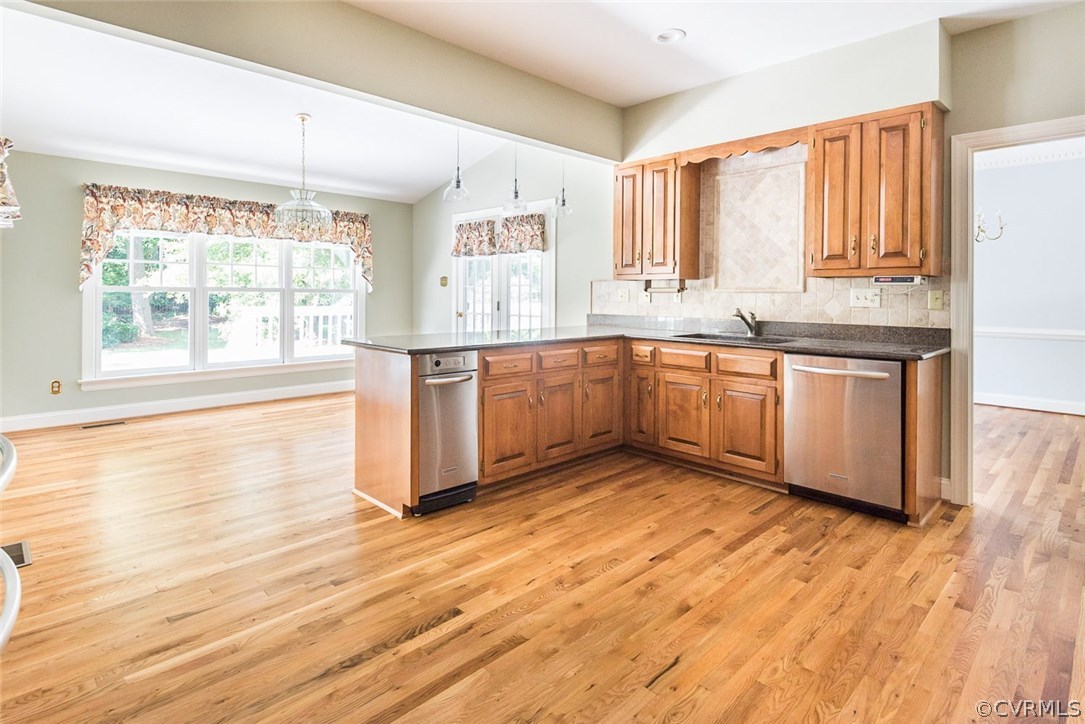 2824 Robys Way Midlothian, VA 23113 - Photo 8 of 30 Gallery Image 8