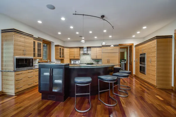 $2,599,000 | 908 Julian Court, Naperville, IL 60540