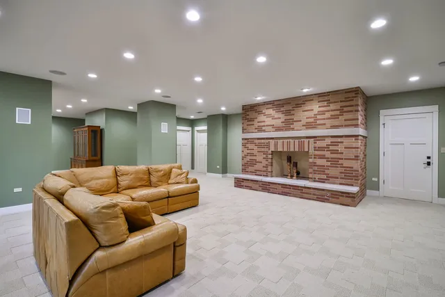 $2,599,000 | 908 Julian Court, Naperville, IL 60540