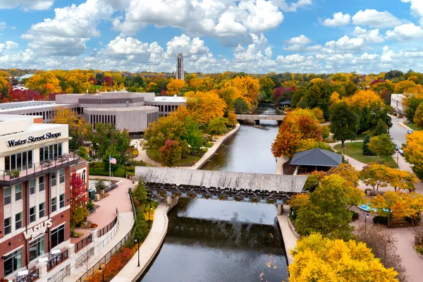 $2,599,000 | 908 Julian Court, Naperville, IL 60540