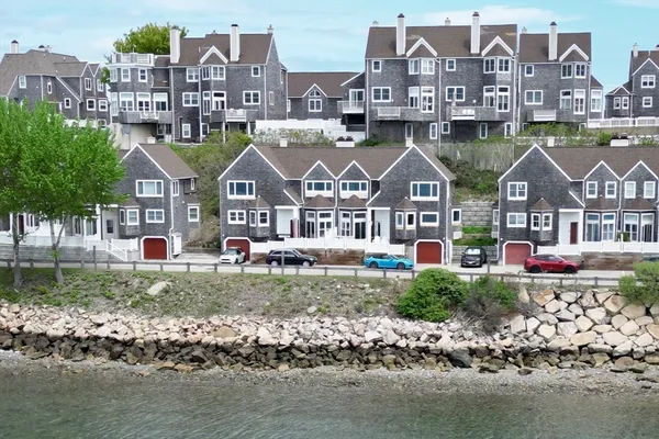 $799,000 | 6 Marina Drive, Unit 6, Hull, MA 02045