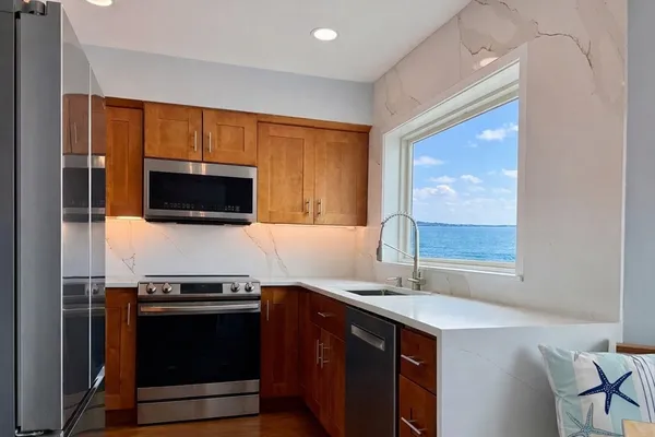 $799,000 | 6 Marina Drive, Unit 6, Hull, MA 02045