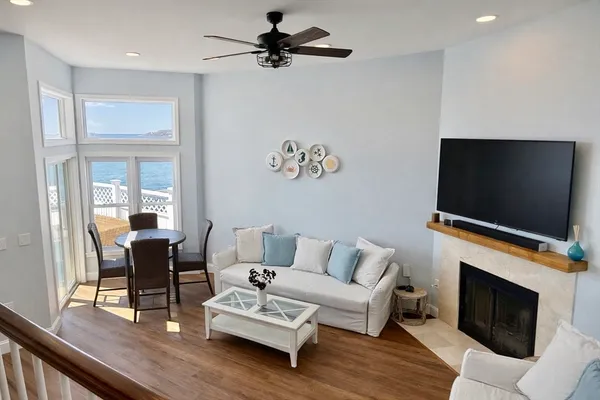$799,000 | 6 Marina Drive, Unit 6, Hull, MA 02045