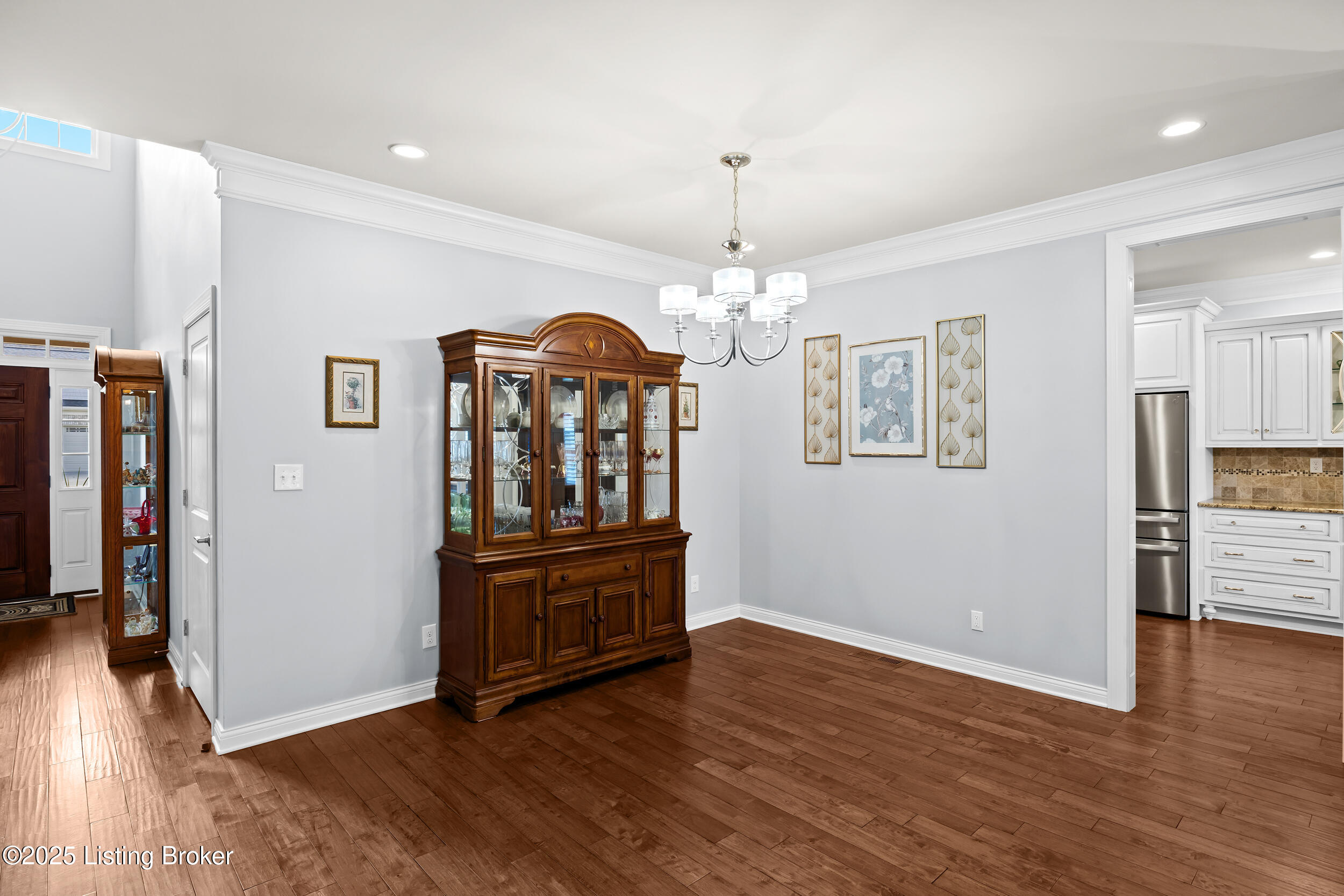 1801 Meremont Ridge Road Louisville, KY 40245 - Photo 7 of 53 1801 Meremont Ridge Rd