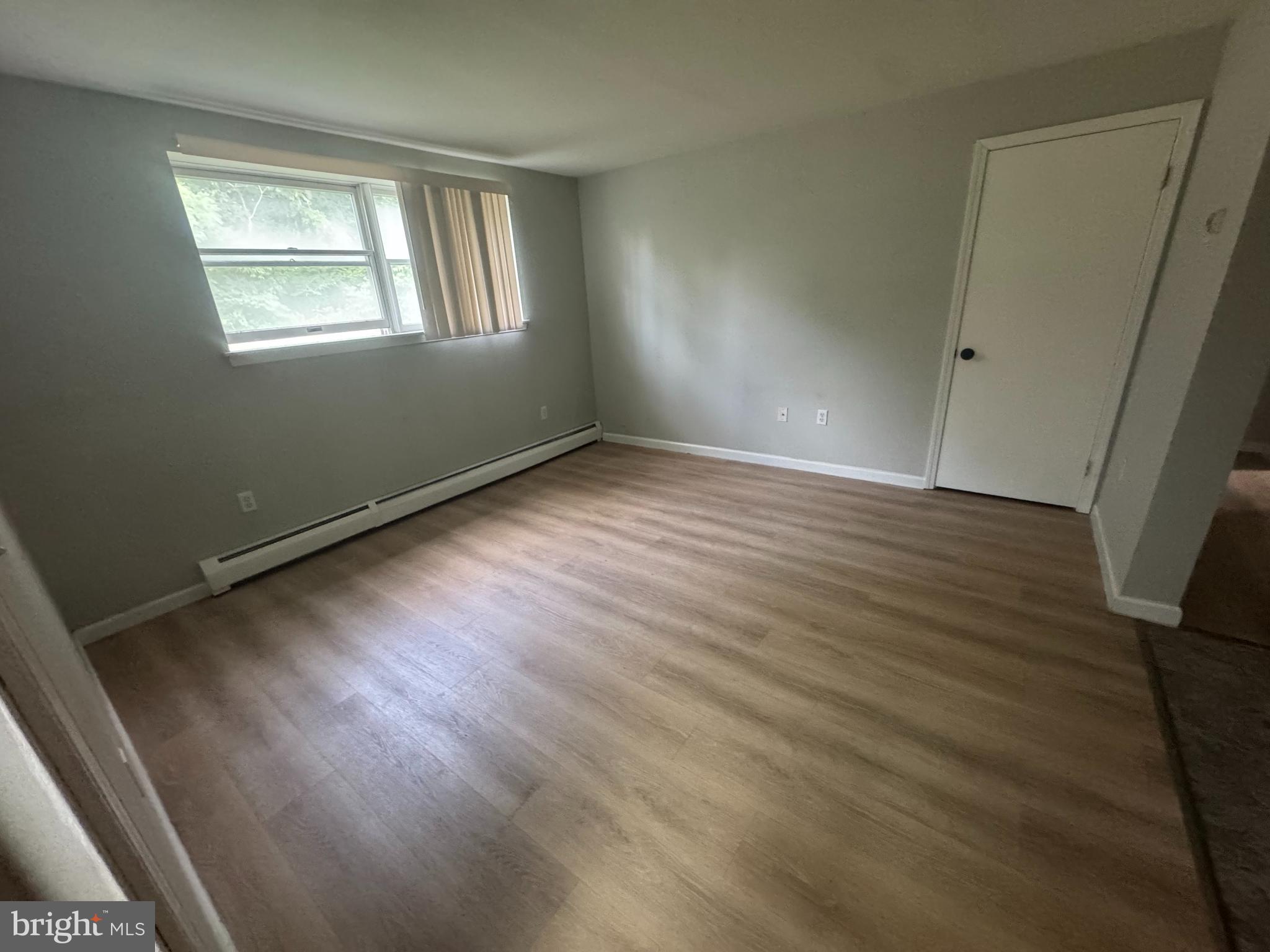 131 Smith Street, Unit B3 Dunmore, PA 18512 - Photo 3 of 5