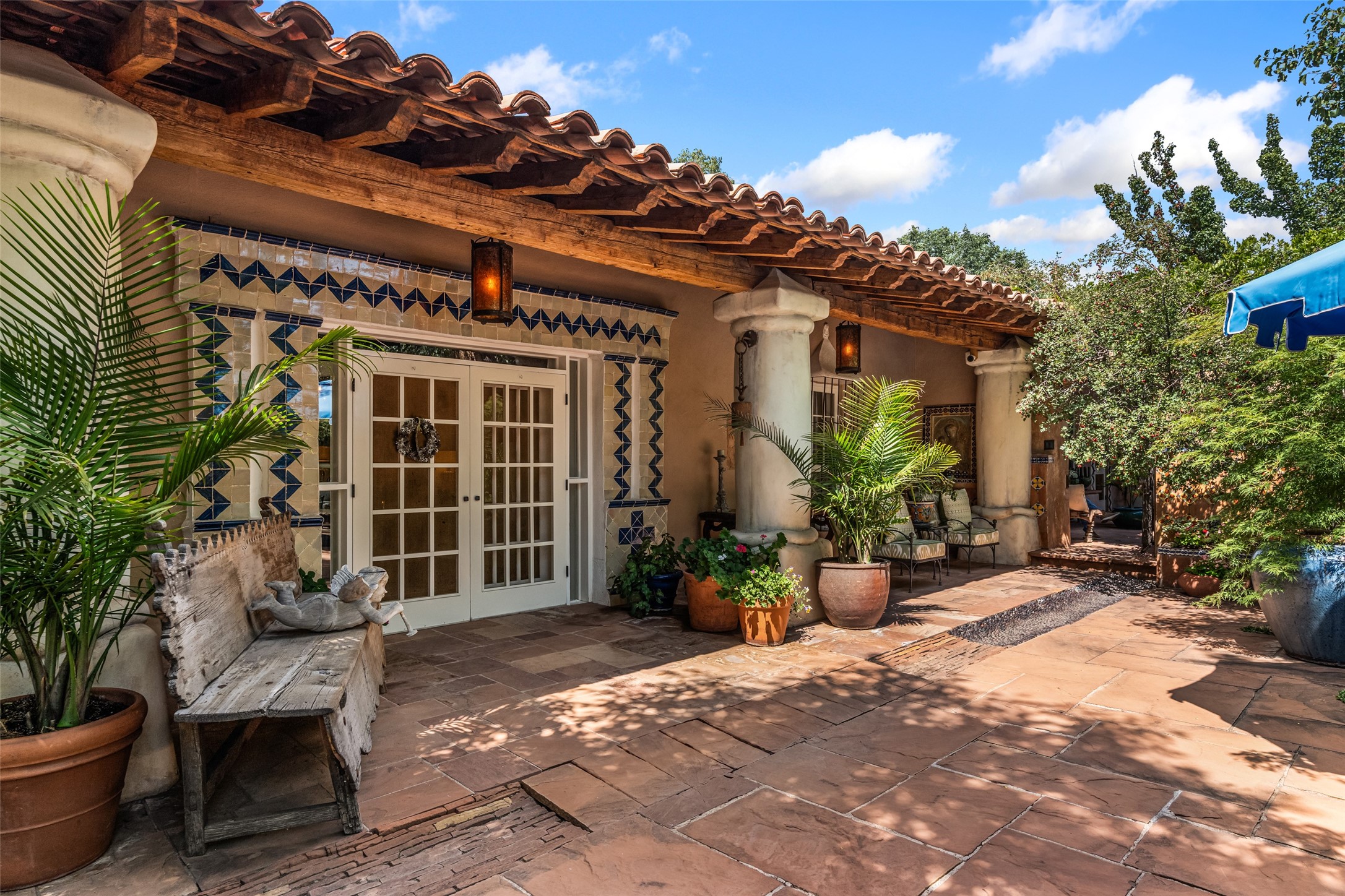 1379 Canyon Road Santa Fe, NM 87501 - Photo 8 of 63