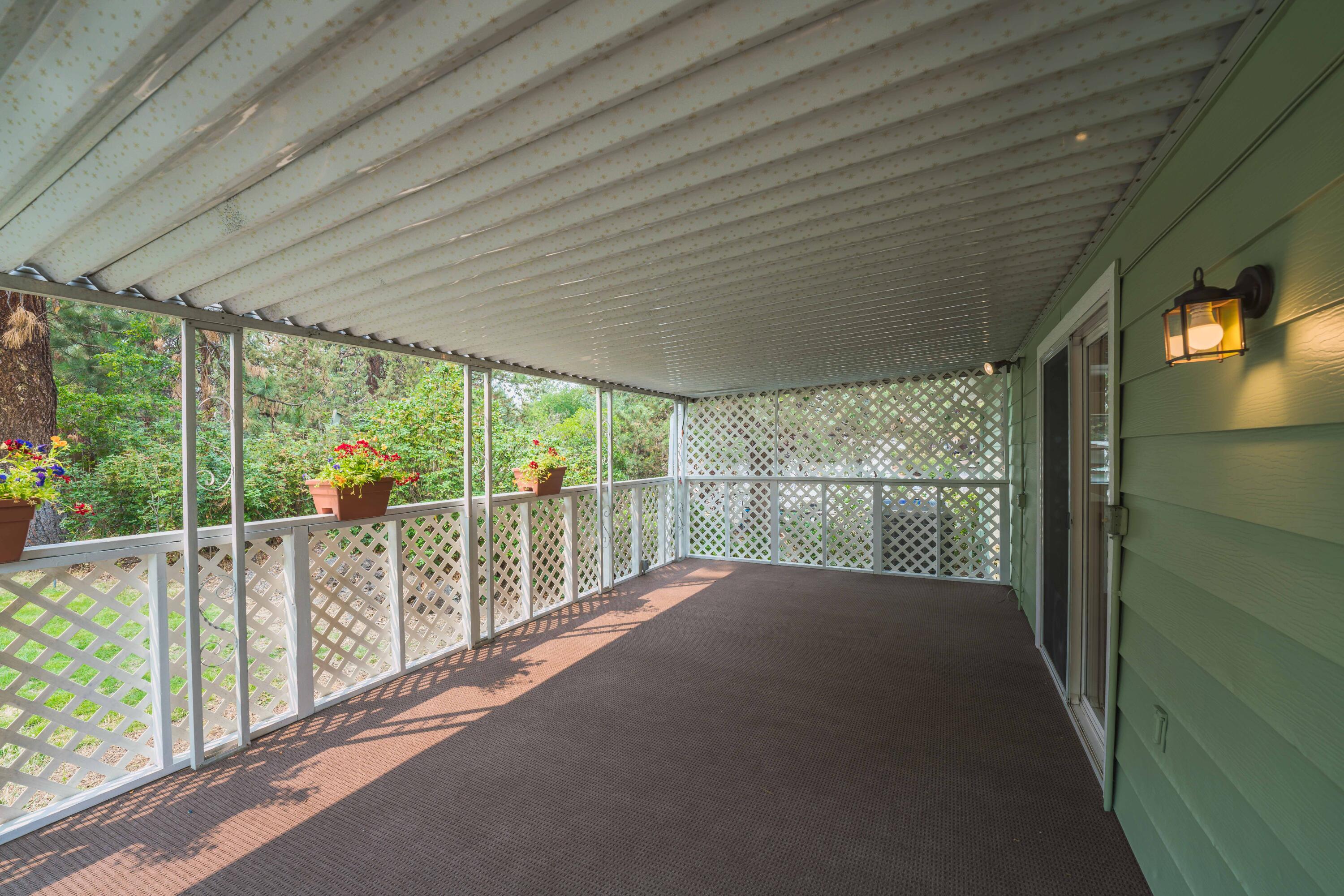 60973 Ridge Drive Bend, OR 97702 - Photo 29 of 31 Ridge Drive-30
