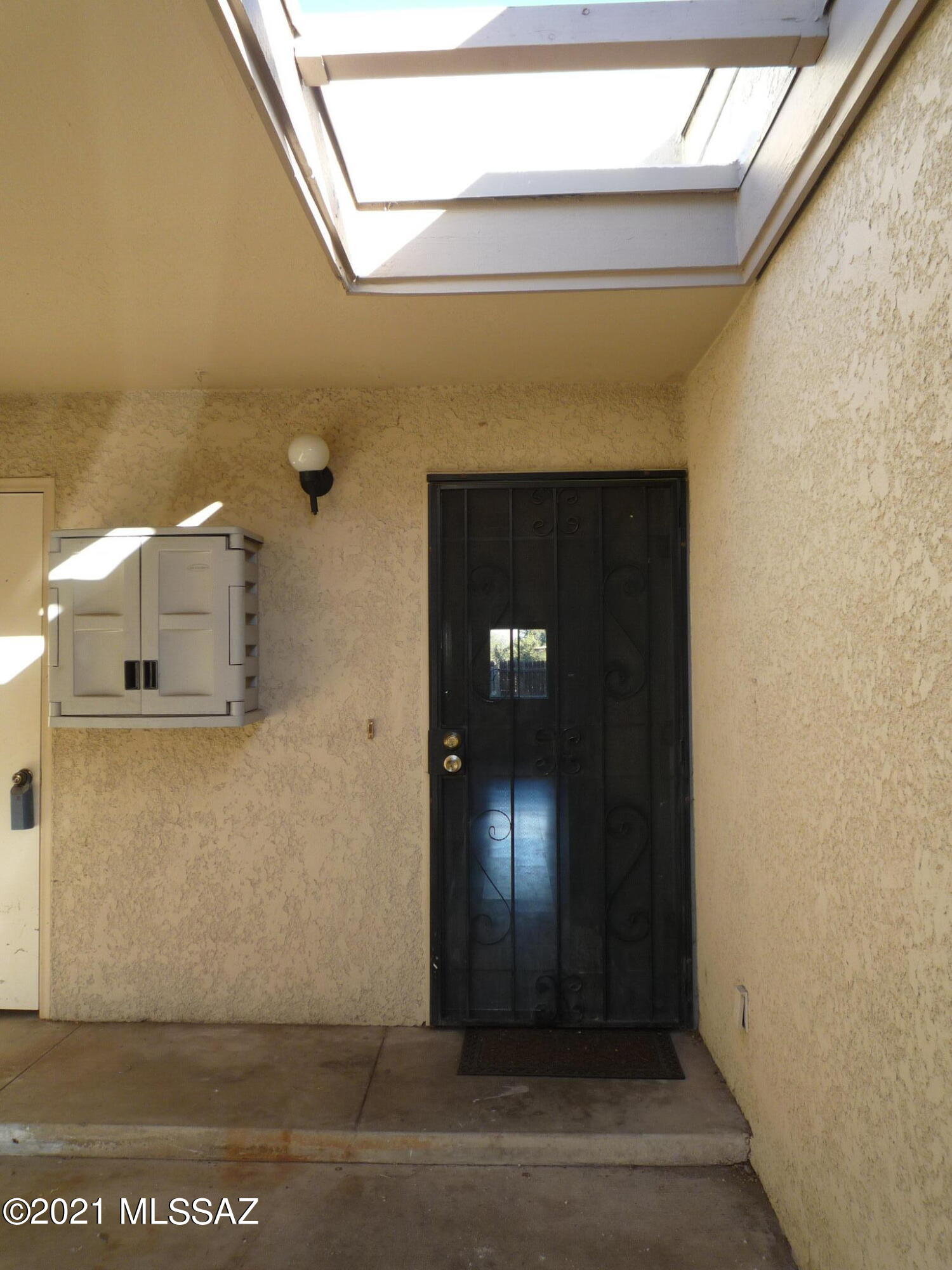 3750 North Country Club Road, Unit 41 Tucson, AZ 85716 - Photo 2 of 25
