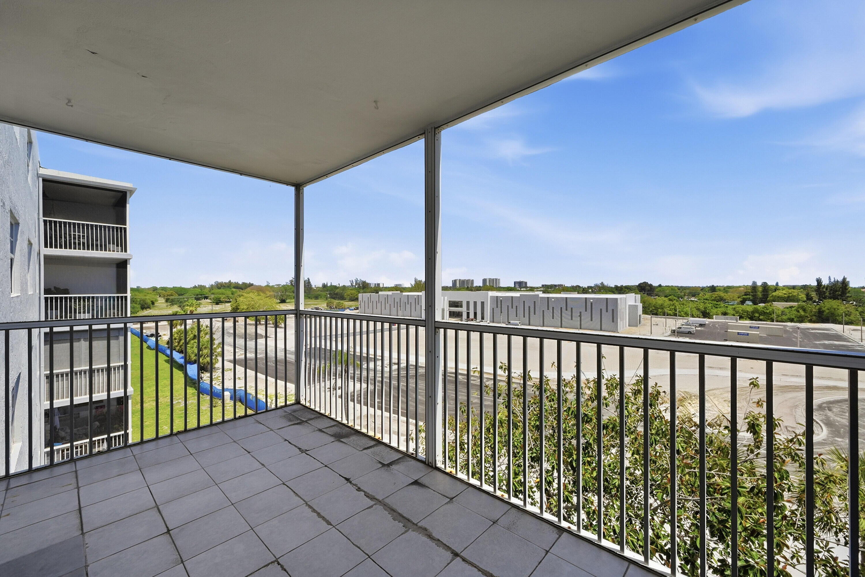5700 Northwest 2nd Avenue, Unit 604 Boca Raton, FL 33487 - Photo 18 of 43 Balcony