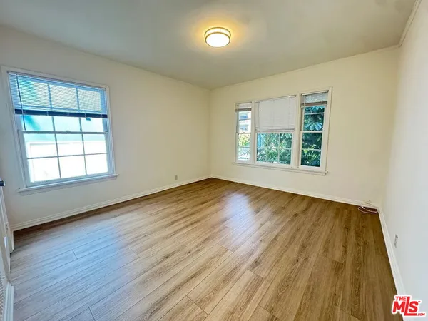 $2,499 | 127 North Doheny Drive, Unit 127 5, West Hollywood, CA 90048