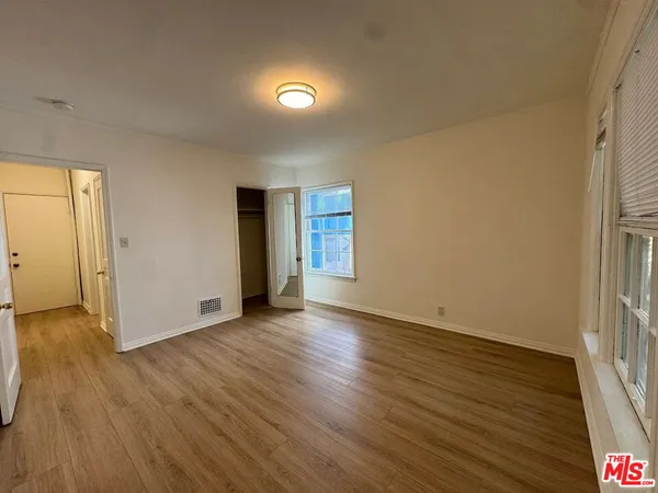 $2,499 | 127 North Doheny Drive, Unit 127 5, West Hollywood, CA 90048