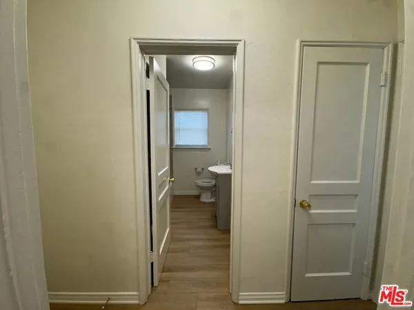 $2,499 | 127 North Doheny Drive, Unit 127 5, West Hollywood, CA 90048