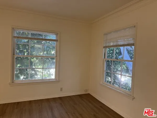 $2,499 | 127 North Doheny Drive, Unit 127 5, West Hollywood, CA 90048