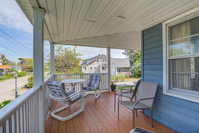 16 4th Street Biddeford Pool, ME 04006 - Photo 4 of 54 16 Fourth St Biddeford, ME pic#4
