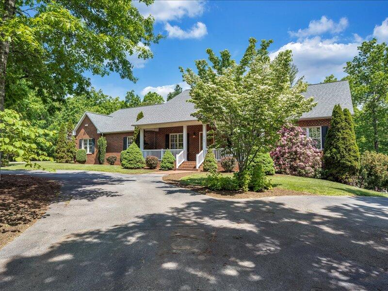 2780 New Ridge Road Elliston, VA 24087 - Photo 8 of 74 06-MIB06206