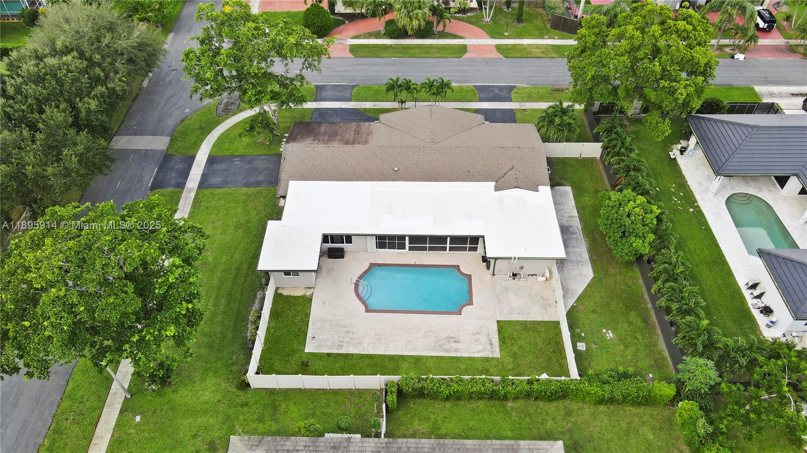 6150 Southwest 7th Street Plantation, FL 33317 - Photo 48 of 50 an aerial view of a house