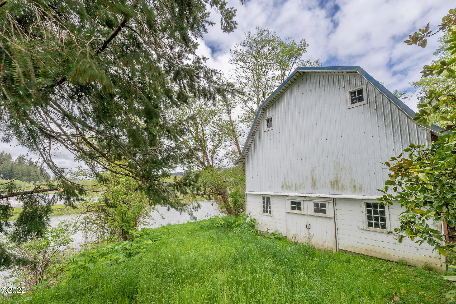 1130 Southeast River Road Toledo, OR 97391 - Photo 40 of 58 DSC05482-HDR