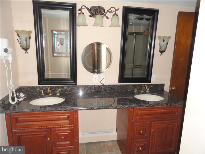 809 Bluebell Road Warminster, PA 18974 - Photo 20 of 23 Gallery Image 20