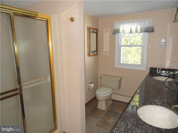809 Bluebell Road Warminster, PA 18974 - Photo 21 of 23 Gallery Image 21