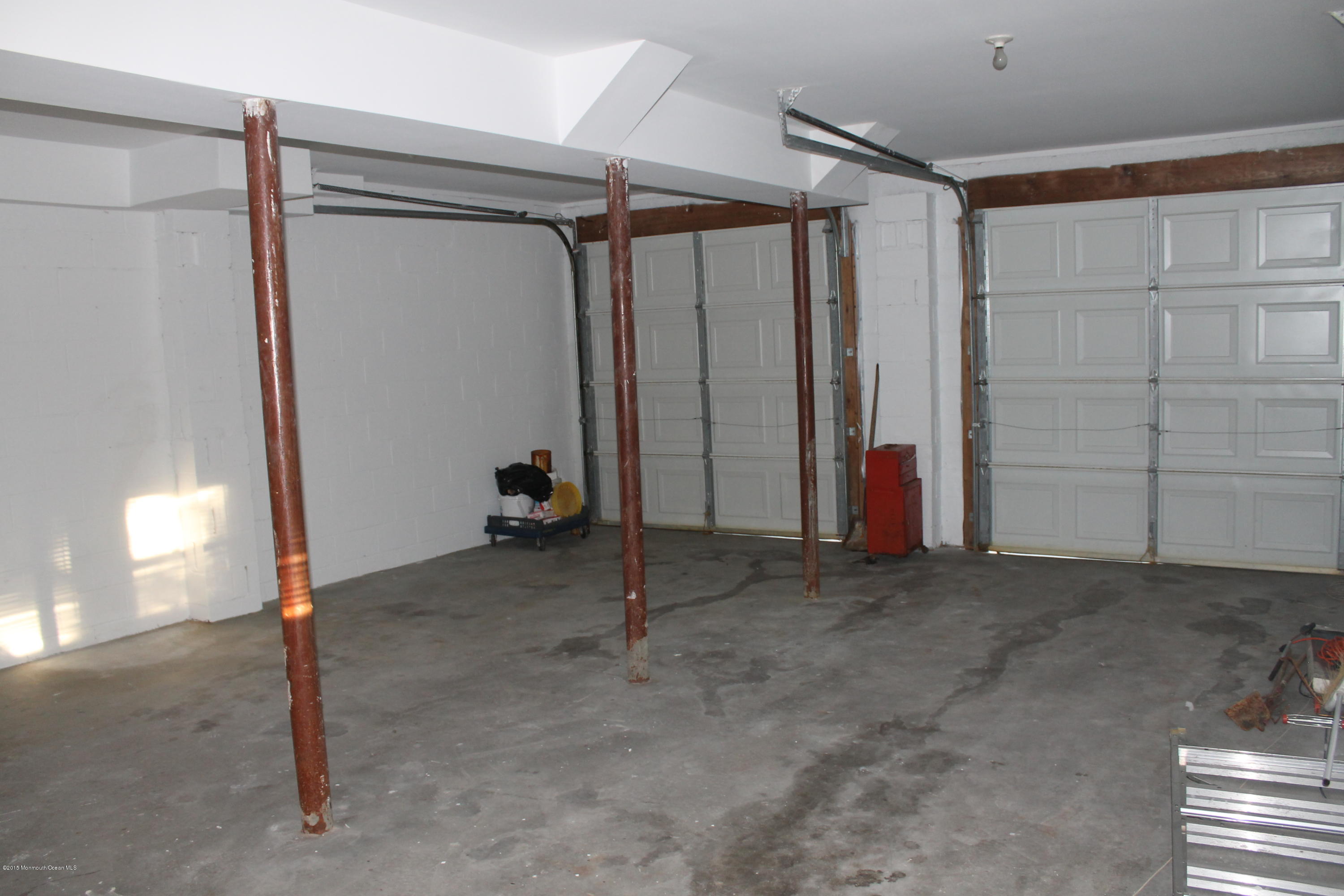 185 Cedar Swamp Road Jackson, NJ 08527 - Photo 17 of 36 a view of an empty room