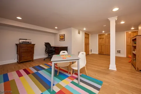 $949,000 | 7 Sunset Terrace, Maplewood, NJ 07040